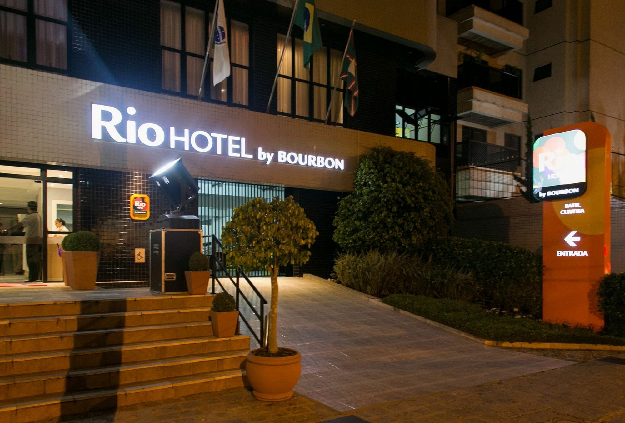 Rio Hotel By Bourbon Curitiba Exterior foto